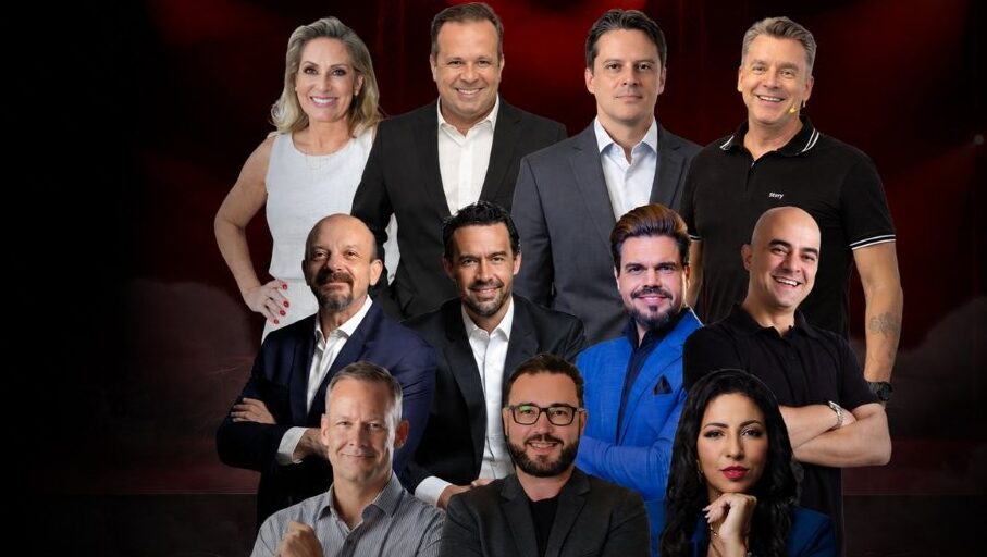 Congresso “11 Homens 1 Segredo” reúne especialistas em vendas no Teatro Michelangelo, em Blumenau