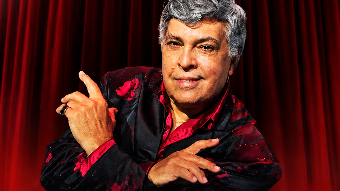 Sidney Magal traz a turnê “Me Chama Que Eu Vou” ao Teatro Michelangelo, em Blumenau