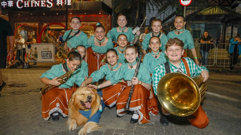 Venha ver! Desfile da Oktoberfest, de quarta, dia 21